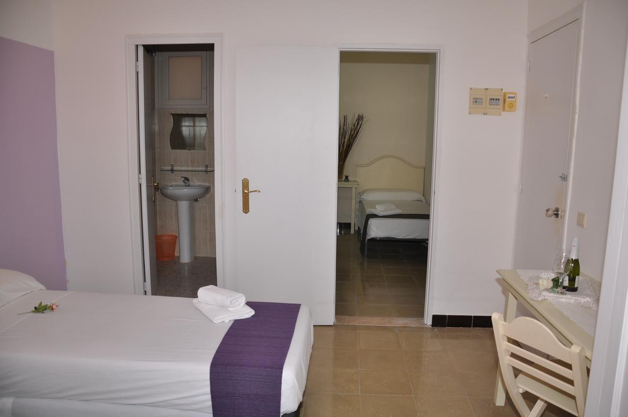Aparthotel Wellamar Сан-Фелиу-де-Гишольс Экстерьер фото